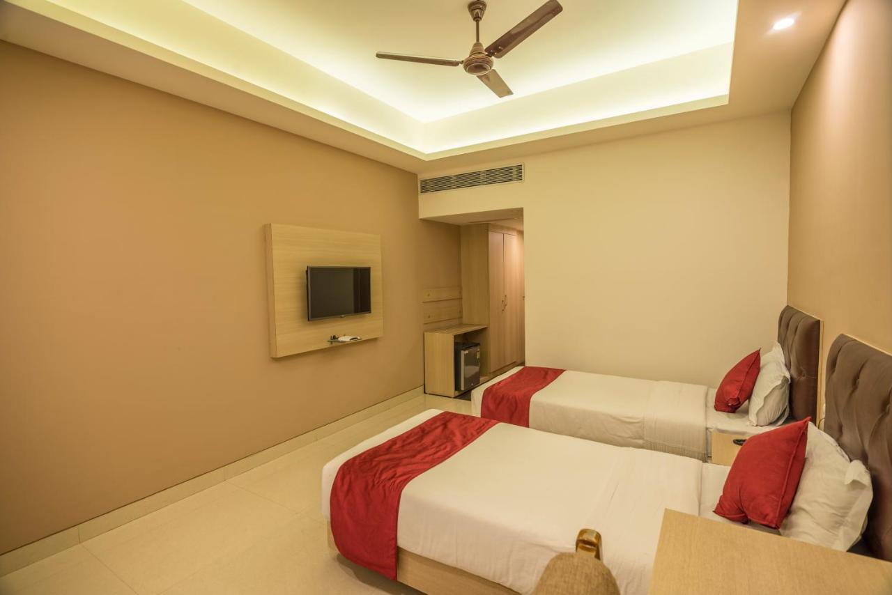Palette Hotel Nisarga By Sunday Bhopal Exterior foto